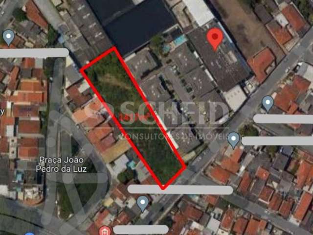 Terreno a venda mede 1.417 m² a venda na região de interlagos