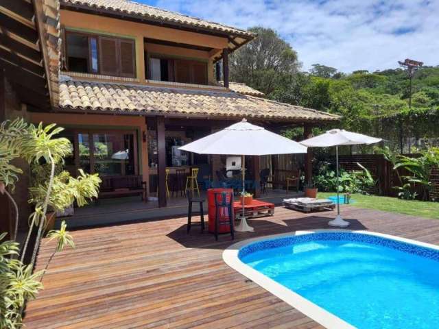 Casa com 3 dormitórios à venda, 265 m² por R$ 2.900.000,00 - Lagoa da Conceição - Florianópolis/SC