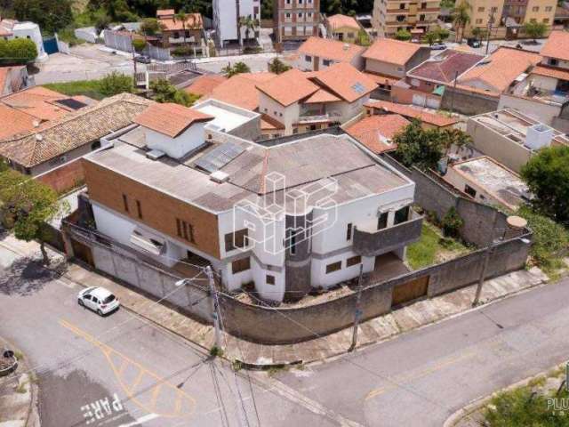 Casa com 4 dorms, Vila Trujillo, Sorocaba - R$ 1.8 mi, Cod: 2437
