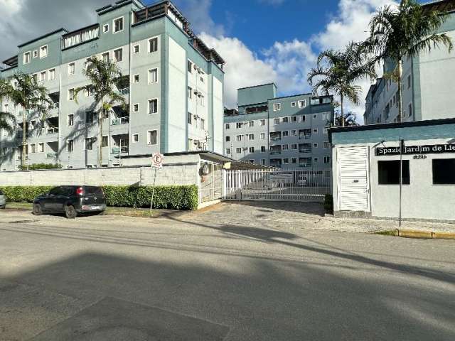 Ótimo apartamento térreo com 2 quartos à venda no bairro Santo Antônio em Joinville - SC