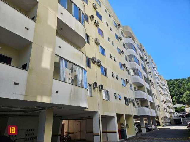 Apartamentos em Ponta De Baixo