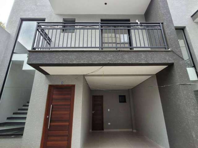 Sobrado com 3 dormitórios à venda, 122 m² por R$ 659.000,00 - Boa Vista - Curitiba/PR