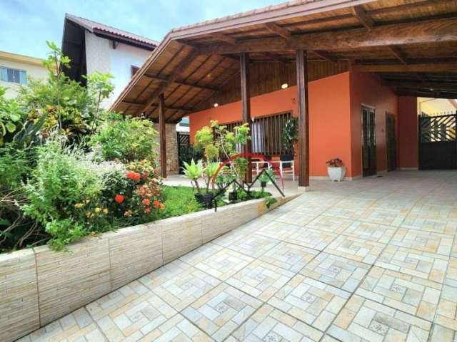 Casa com 3 dormitórios à venda, 184 m² por R$ 615.000,00 - Balneário Stella Maris - Peruíbe/SP