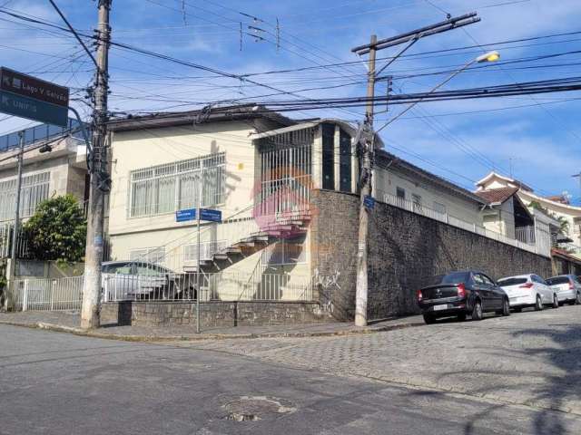 Casa Comercial para Locação em Guarulhos, Vila Galvão, 4 banheiros, 2 vagas