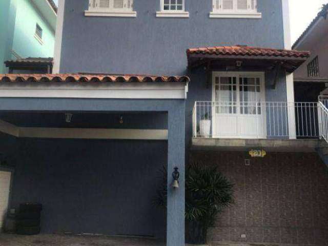 Sobrado à venda | 184m² | 4 dormitórios | 1 suíte | 3 vagas - Jardim Itatinga - São Paulo/SP
