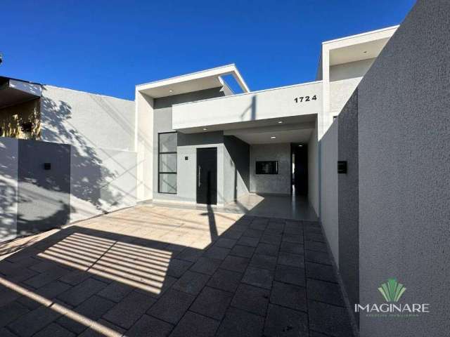 Casa com 1 Suíte + 2 Quartos à venda, 102 m² por R$ 565.000 - Universitário - Cascavel/PR