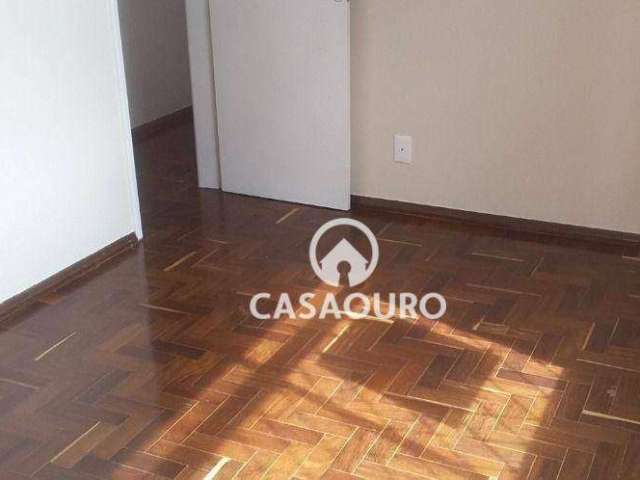 Apartamento com 3 dormitórios à venda, 80 m² por R$ 330.000,00 - Sagrada Família - Belo Horizonte/MG
