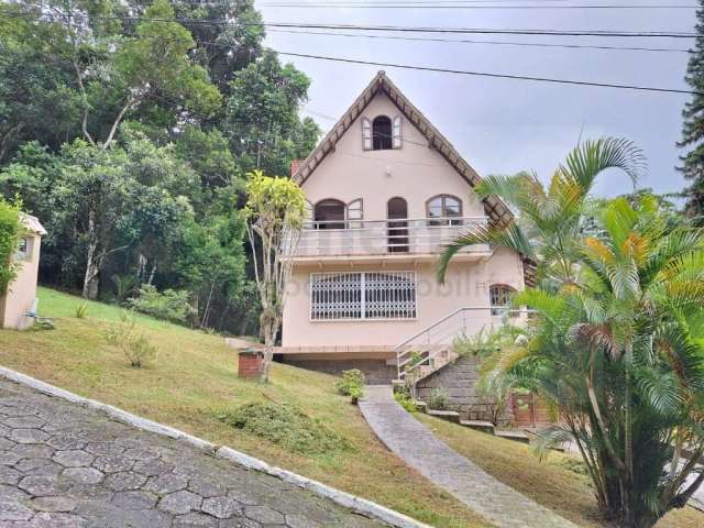 Casa a venda em condomínio - Florianópolis