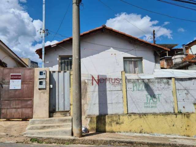 Casa com 2 dormitórios à venda, 300 m² por R$ 350.000,00 - Santo Antonio - Itaúna/MG
