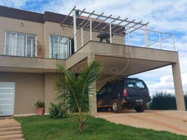 Casa em condomínio fechado com 3 dorm à venda na Riviera De Santa Cristina