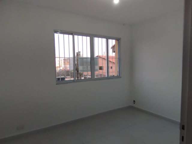 Apartamento em prédio de 2 andares sem condomínio - Alves Dias - SBC.