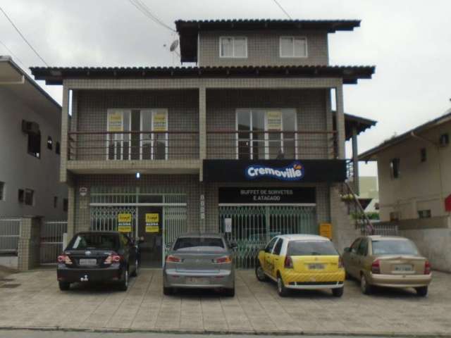 Loja para alugar, 75.00 m2 por R$2990.00  - Iririu - Joinville/SC