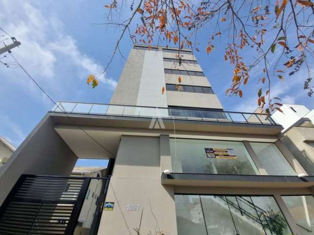 Apartamento com 1 quarto  para alugar, 35.00 m2 por R$1700.00  - Bucarein - Joinville/SC