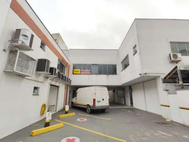 Sala para alugar, 266.75 m2 por R$6000.00  - Centro - Joinville/SC