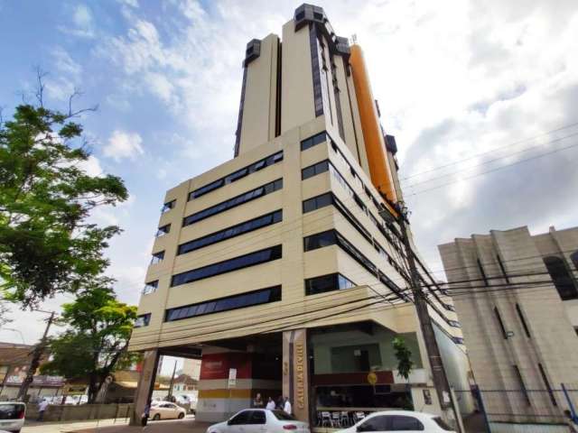 Sala para alugar, 28.54 m2 por R$980.00  - Centro - Joinville/SC