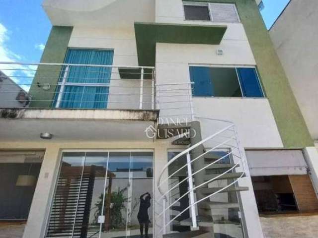 Casa em condomínio fechado com 3 dormitórios à venda, 250 m² por R$ 800.000 - Jardim Independência - Taubaté/SP