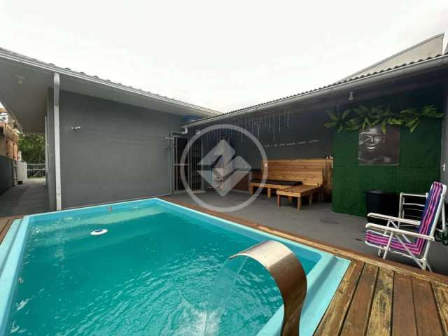 Casa gemidana mobiliada com piscina no bairro fundos em Biguaçu codigo: 57718