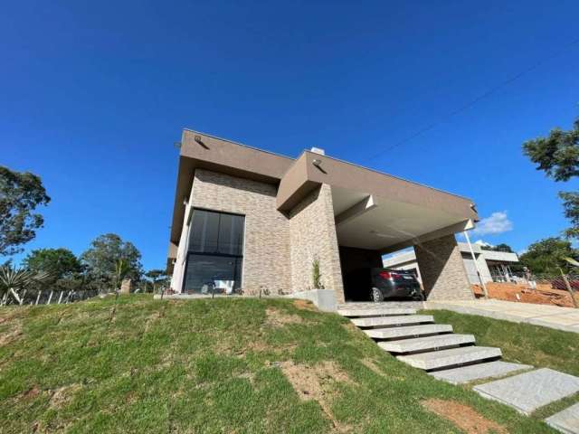 Casa com 3 dormitórios à venda, 220 m² por R$ 950.000,00 - Condomínio Vale do Luar - Jaboticatubas/MG