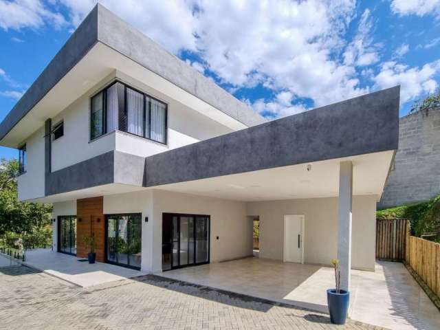 Casa em condomínio fechado com 3 quartos à venda na Estrada Adelmar Tavares, 100, Parque do Imbui, Teresópolis, 280 m2 por R$ 2.190.000