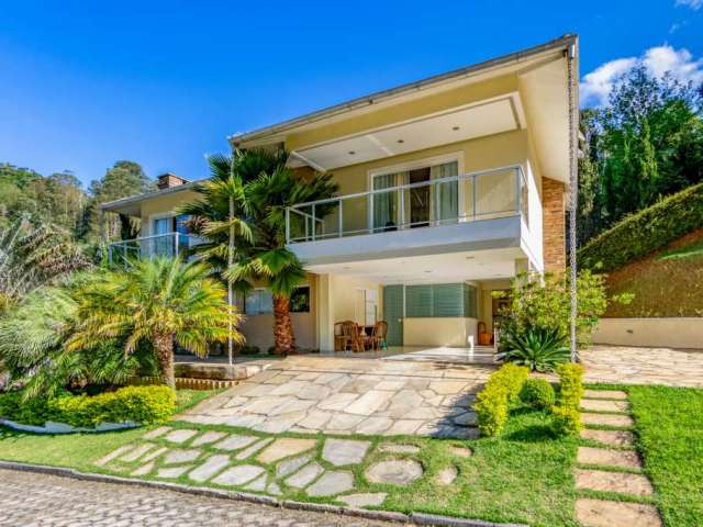 Casa em condomínio fechado com 4 quartos para alugar na Estrada Francisco Smolka, 100, Quebra Frascos, Teresópolis, 225 m2 por R$ 10.000