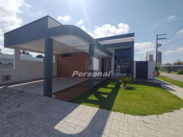 Casa com 3 dormitórios à venda, 146 m² por R$ 740.000,00 - Parque São Luís - Taubaté/SP - CA0877