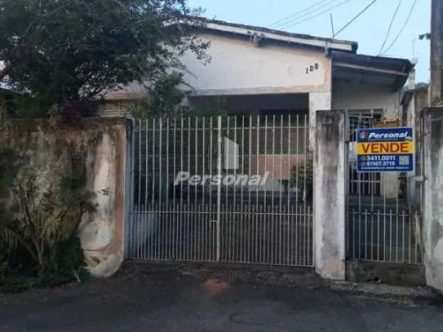 Casa com 2 dormitórios à venda, 200 m² por R$ 287.000,00 - Quiririm - Taubaté/SP - CA0689