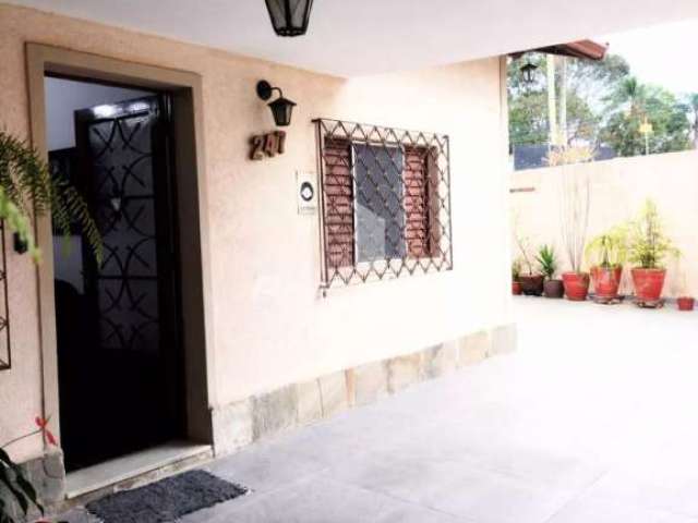 Linda Casa Bairro Parque São Luiz para venda, 2 dormitórios, Taubaté/SP - CA4142