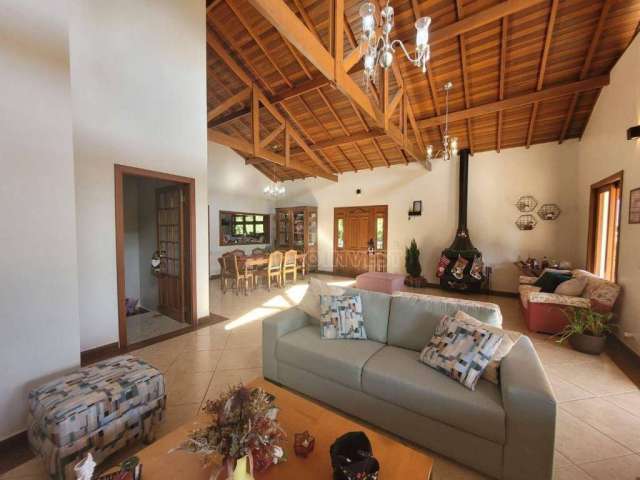 Casa com 4 dormitórios à venda, 410 m² por R$ 2.000.000,00 - Patrimônio do Carmo - São Roque/SP