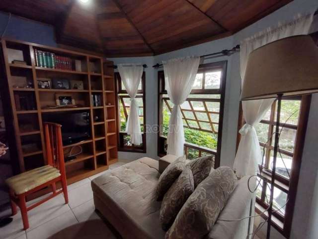 Casa com 4 dormitórios à venda, 180 m² por R$ 1.099.000,00 - Vila Verde - Itapevi/SP