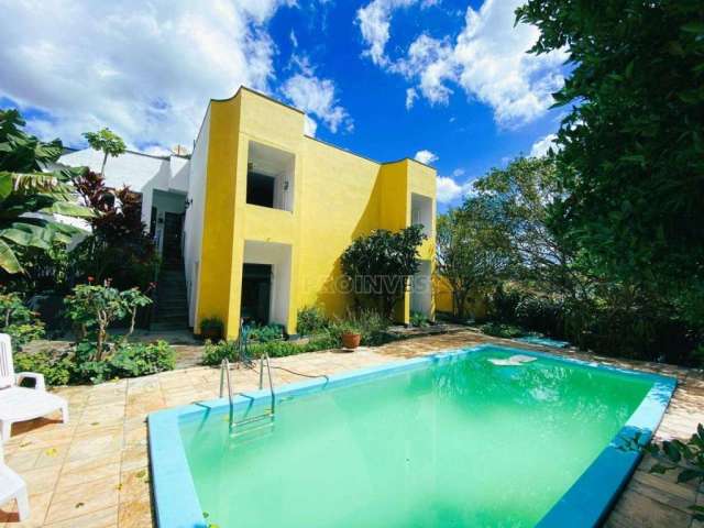 Casa com 3 dormitórios à venda, 290 m² por R$ 1.566.000,00 - Granja Viana - Cotia/SP