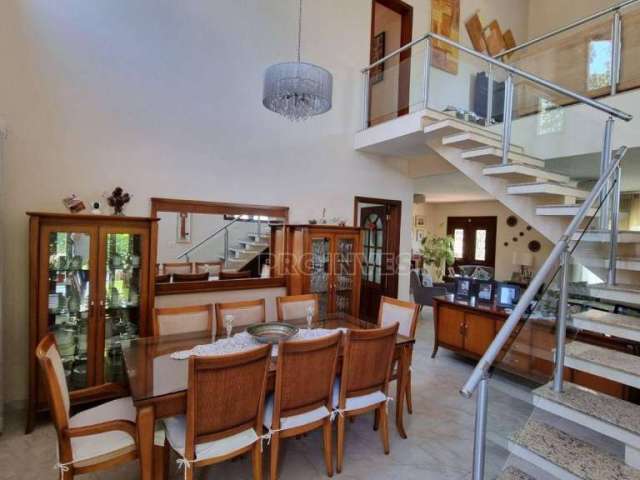 Casa com 4 dormitórios à venda, 380 m² por R$ 1.900.000,00 - Parque das Artes - Embu das Artes/SP