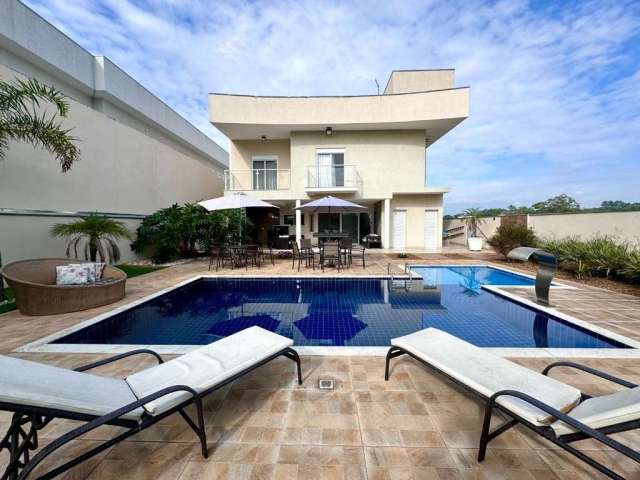 Casa com 3 suites à venda, 388 m² por R$ 2.800.000 - Granja Viana