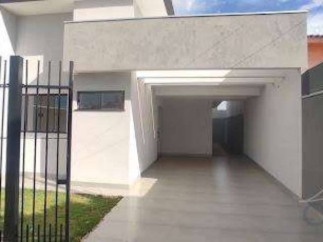 Casa à venda em Maringá, Jardim Guairacá, com 3 quartos, com 72 m²