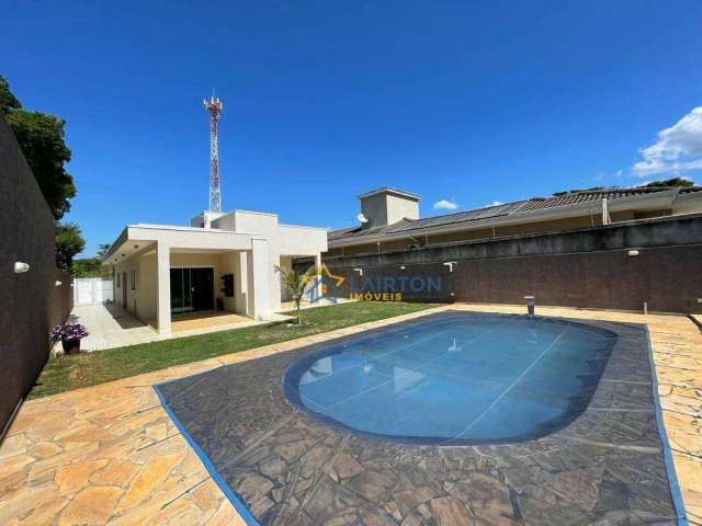 Encantadora Casa com 3 Quartos à Venda, 198m² – Vila Santista, Atibaia – SP por R$ 1.8M