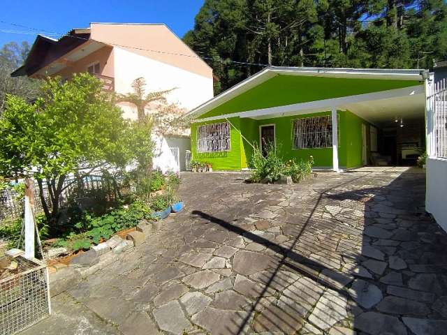 Casa plana com piscina no São luiz