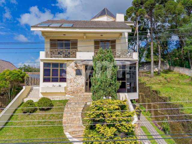 Casa em condomínio fechado com 3 quartos à venda na Graziele Wolf, 300, Pilarzinho, Curitiba por R$ 2.250.000