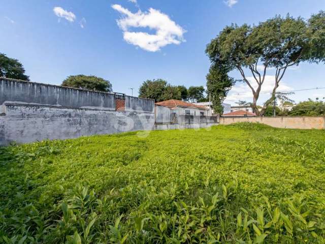 Terreno à venda na Rua Venezuela, 353, Bacacheri, Curitiba por R$ 790.000