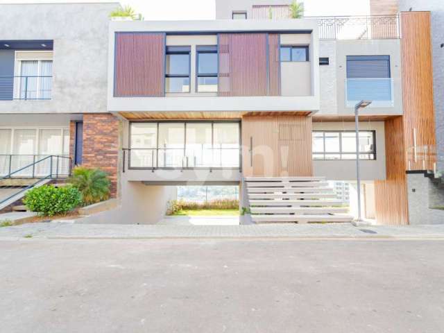 Casa em condomínio fechado com 3 quartos à venda na Nardy Müller da Costa, 577, Santa Quitéria, Curitiba por R$ 1.740.000