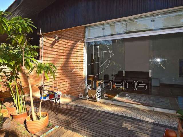 Casa com 3 dormitórios à venda, 230 m² por R$ 1.800.000,00 - Vila Madalena - São Paulo/SP