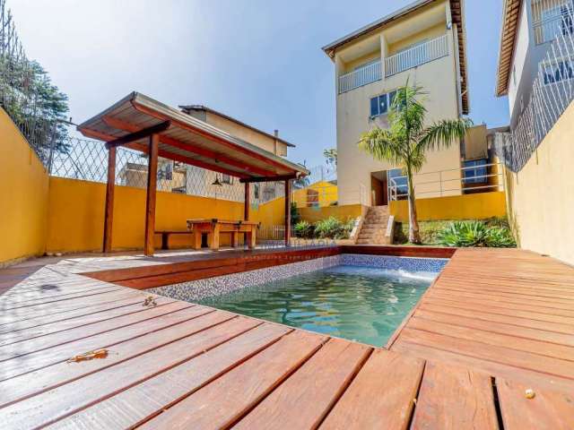 Casa com 4 quartos(1 Suíte) à Venda, 265 m² por R$ 900.000 - Condomínio Terras de São Fernando -  C