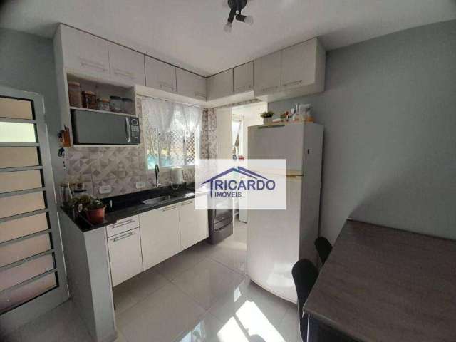Apartamento com 2 dormitórios à venda, 50 m² por R$ 239.000,00 - Portão - Arujá/SP