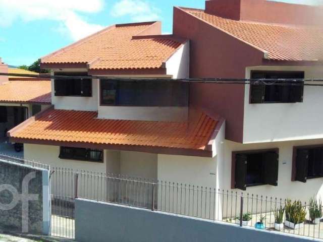 Casa com 4 quartos à venda na Rua Custódio Fermino Vieira, 212, Saco dos Limões, Florianópolis, 161 m2 por R$ 1.100.000