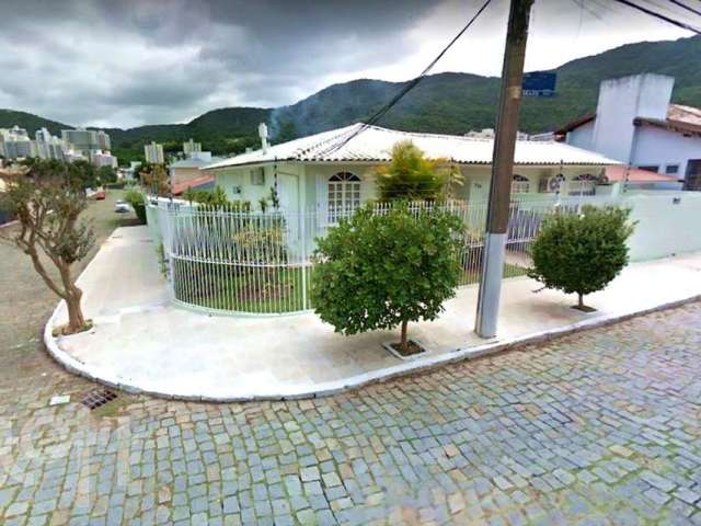 Casa com 4 quartos à venda na Rua dos Bambus, 336, Itacorubi, Florianópolis, 400 m2 por R$ 2.100.000