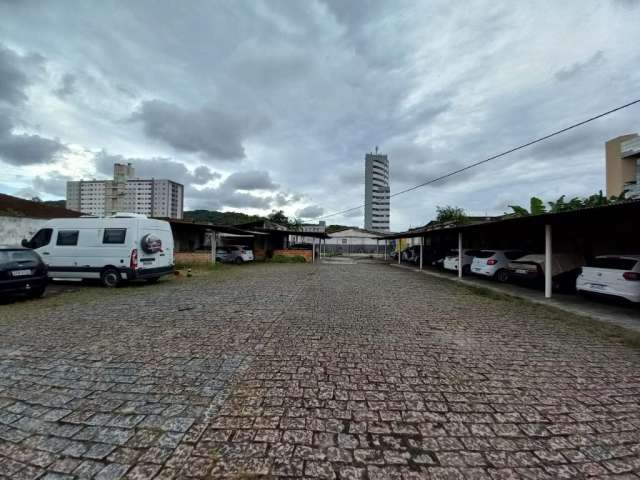 Alugo terreno Comercial de 2.500 metros no centro de Joinville