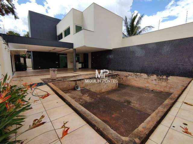 Casa à venda, 240 m² por R$ 950.000,00 - Residencial Royal Park - Jaboticabal/SP