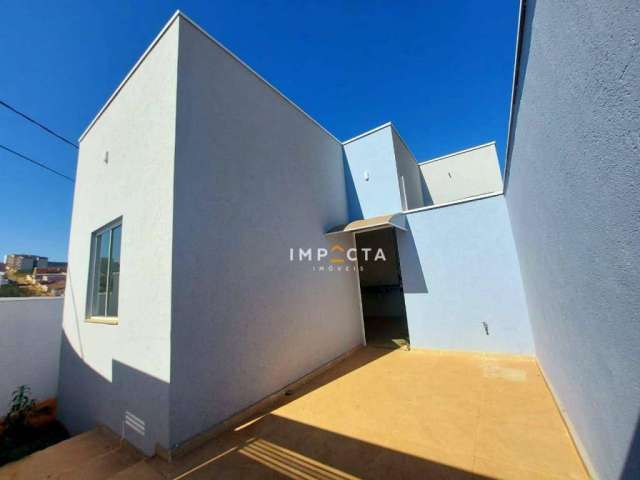 Casa com 2 dormitórios à venda, 50 m² por R$ 235.000,00 - Parque Real - Pouso Alegre/MG