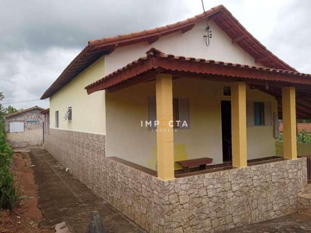 Chácara com 2 dormitórios à venda, 1097 m² por R$ 400.000 - Centro - Turvolândia/Minas Gerais