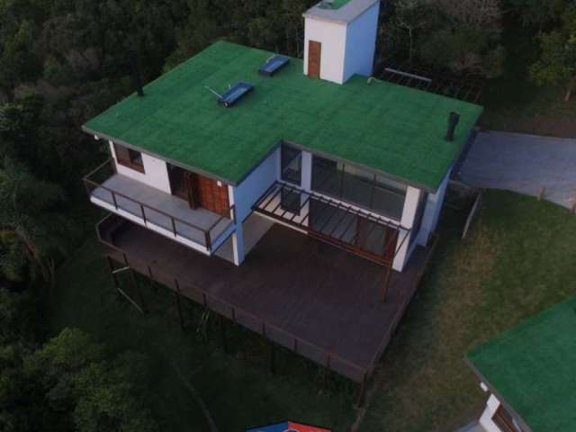 Casa à venda no bairro Praia da Silveira - Garopaba/SC