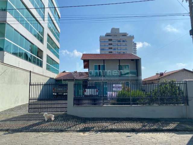 Casa com 3 dormitórios a venda em Barra Velha a 30 metros do mar