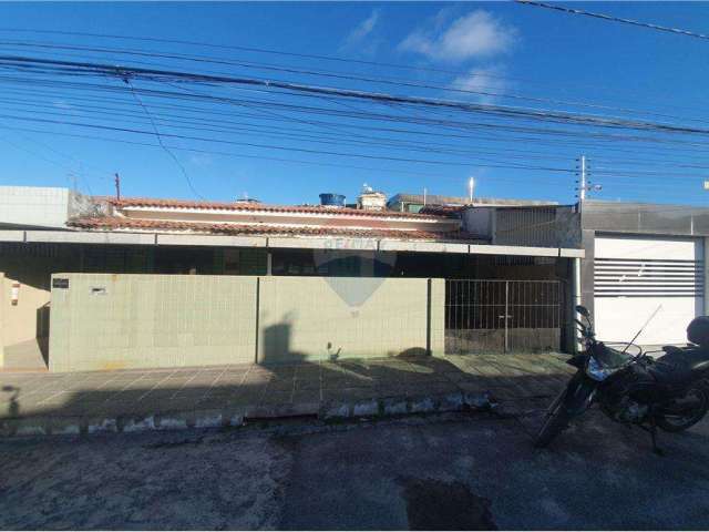 Casa à venda na Inoccop, Jardim Atlantico - Oportunidade por R$330.000,00